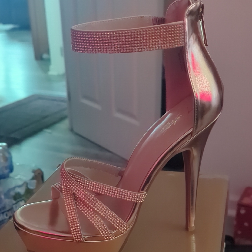 Elegant Gold High Heel Sandals